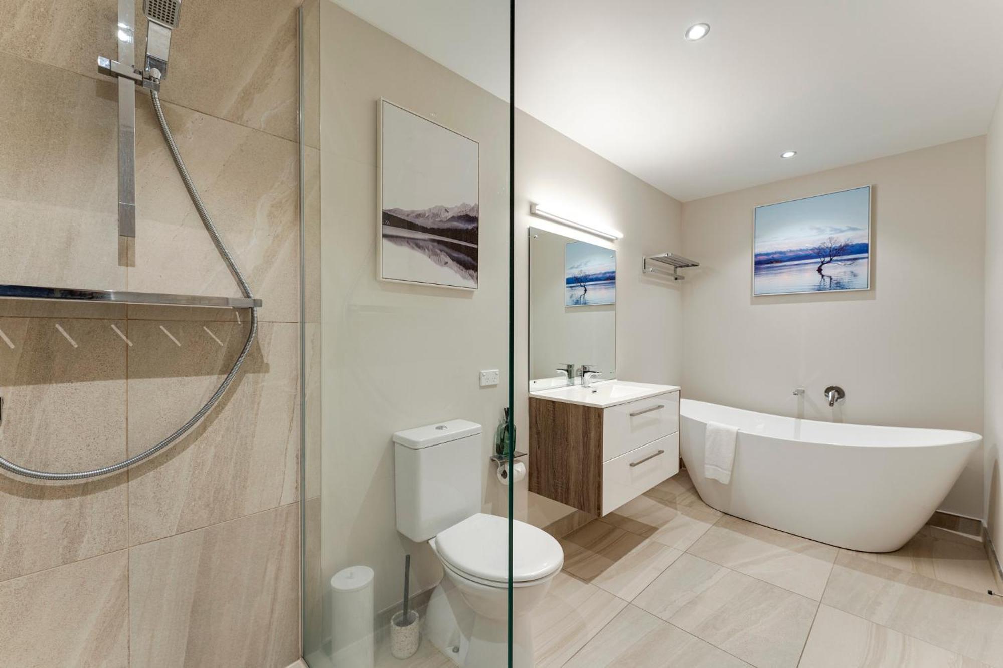Queenstown Lake And Mountain View Retreat Free Wifi Free Street Parking מראה חיצוני תמונה