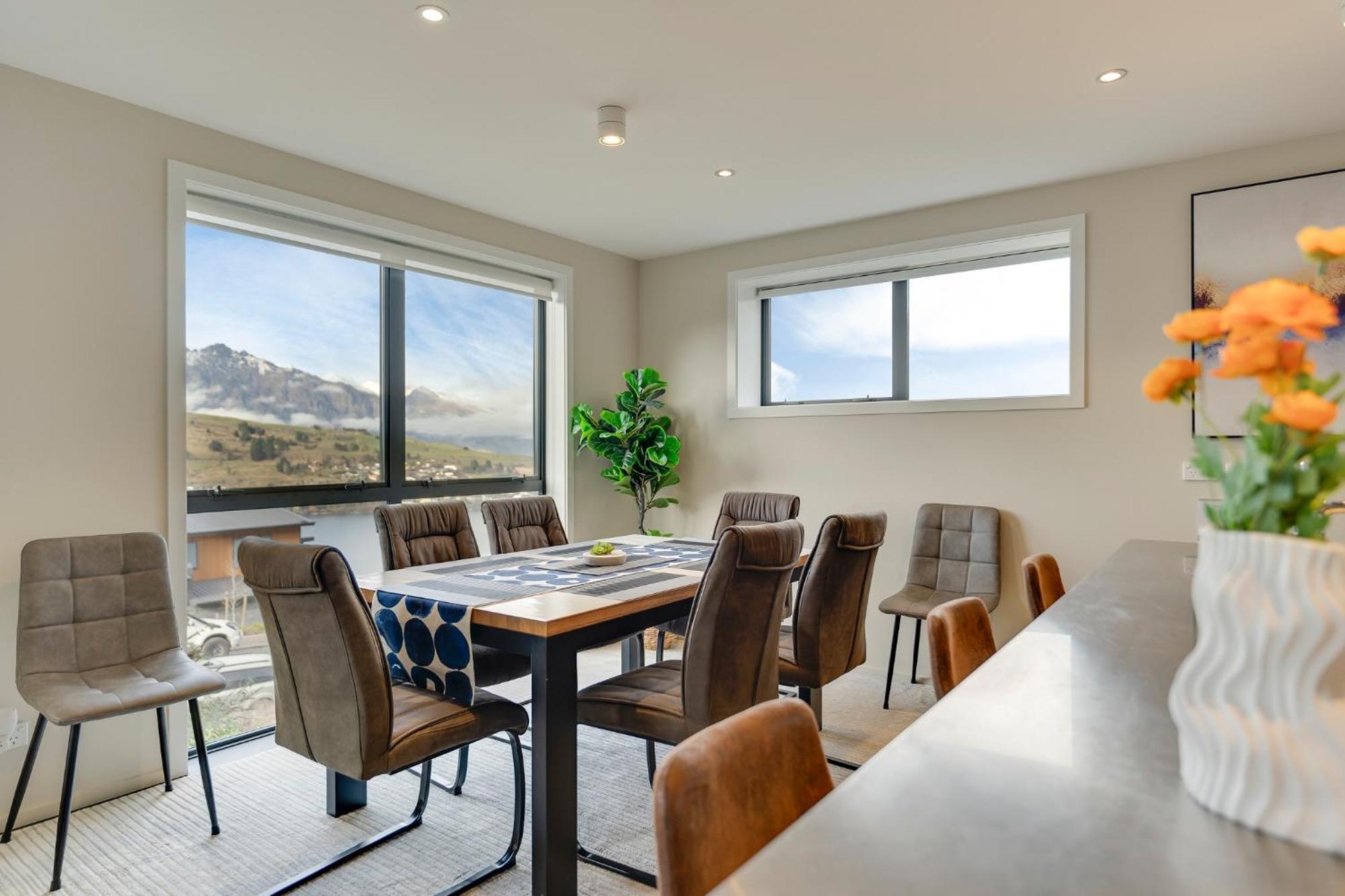 Queenstown Lake And Mountain View Retreat Free Wifi Free Street Parking מראה חיצוני תמונה