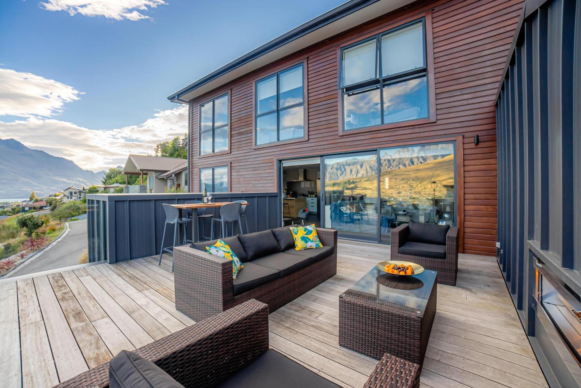 Queenstown Lake And Mountain View Retreat Free Wifi Free Street Parking מראה חיצוני תמונה